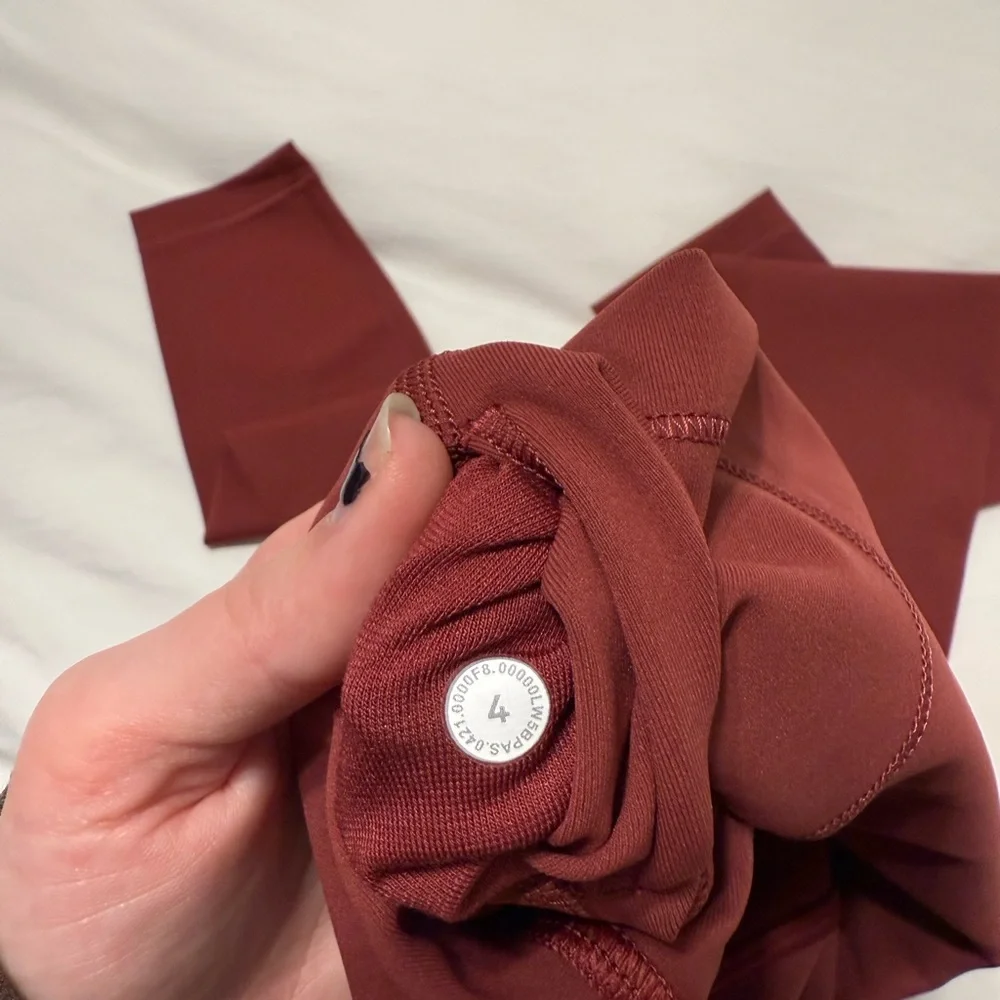 Lululemon burgundy High-Waisted Leggings - Picture 3 of 3